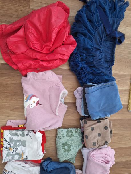 Balik oblečenia, 104–116