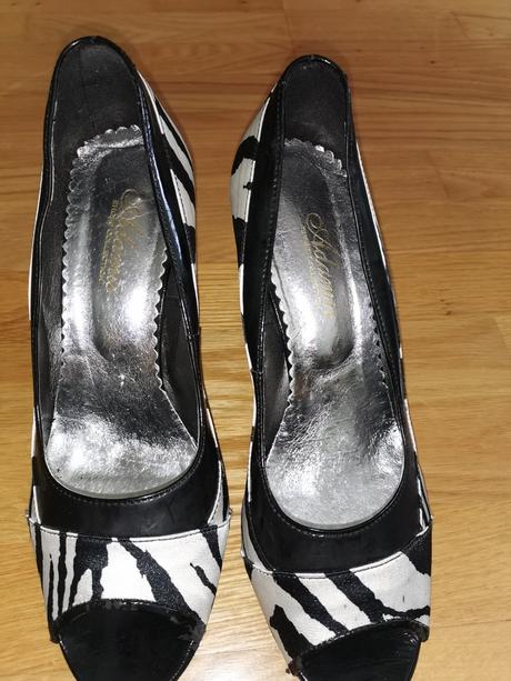 Moderné lodičky, 37