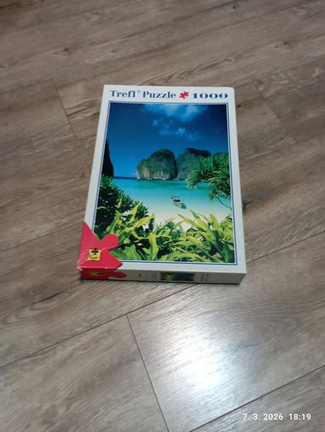 Puzzle 1000 ks (už s poštovným),