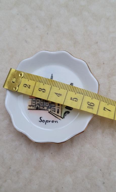 Porcelánový tanierik, 