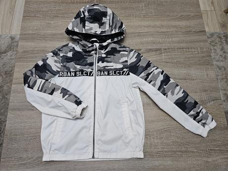 Prechodna vetrovka, 128