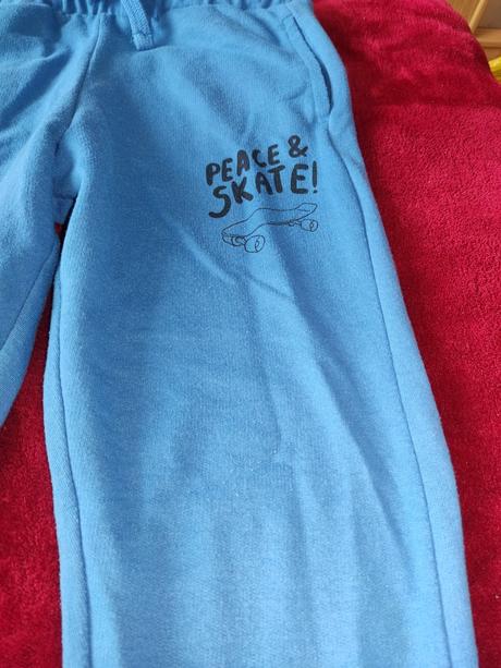 Tepláky, sinsay,128