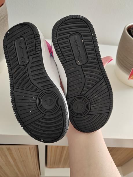 Tenisky, champion,29