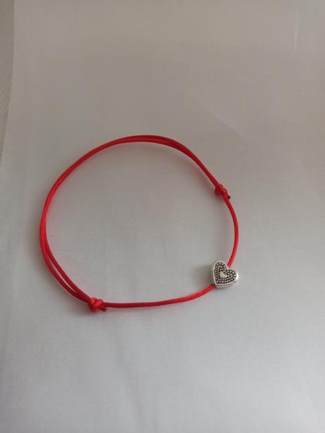 Náramky proti urieknutiu, posuvné uzlíky, 