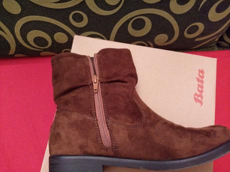 Krátke čižmy, baťa,36