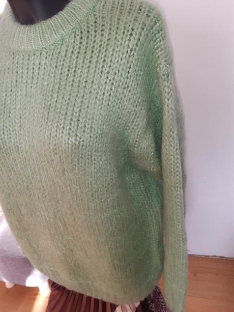 Damsky sveter, 38