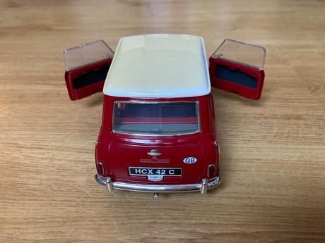 Solido mini cooper model auta 1/16,