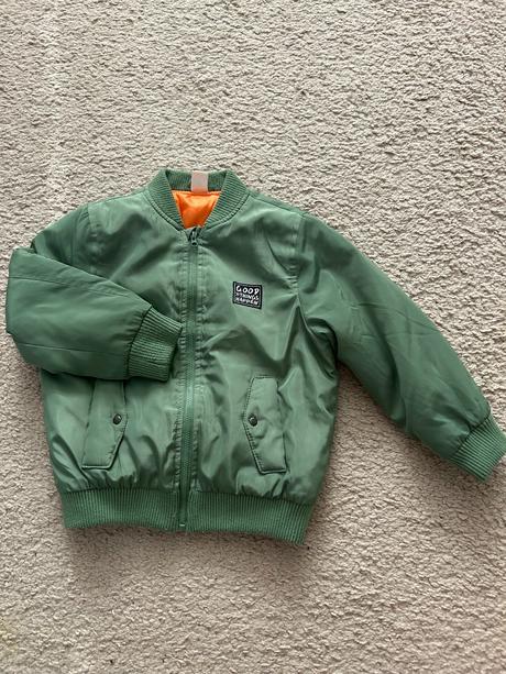 Prechodná štýlová bunda, 110