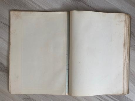 Stará prekrásna kniha soubor map 1946,,