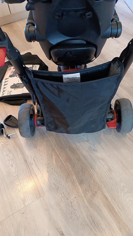 Smartrike detská skladacia trojkolka, 