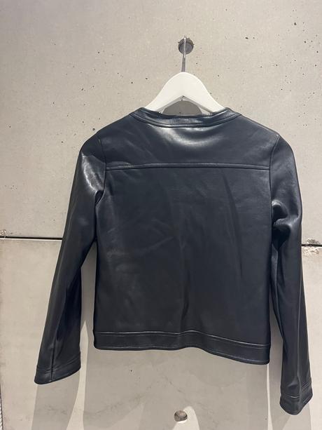 Bunda guess, guess,152