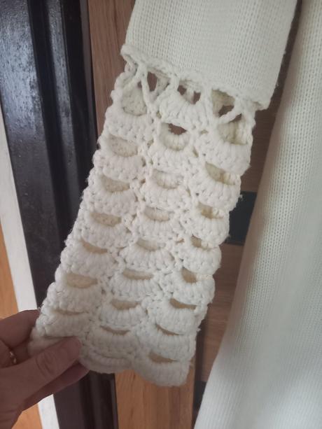 Luxusný sveter a kozusinou l/xl, l