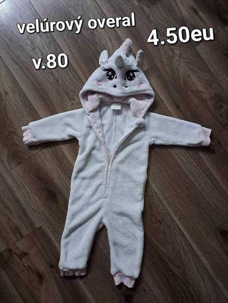 Velúrový overal, 80