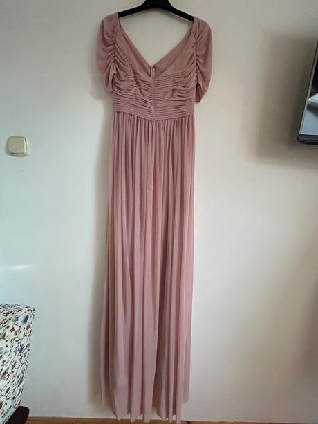 Šaty slávnostné, 38