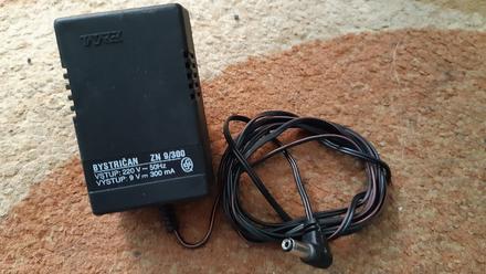 Predám zmes adaptérov pre tlačiarne.,