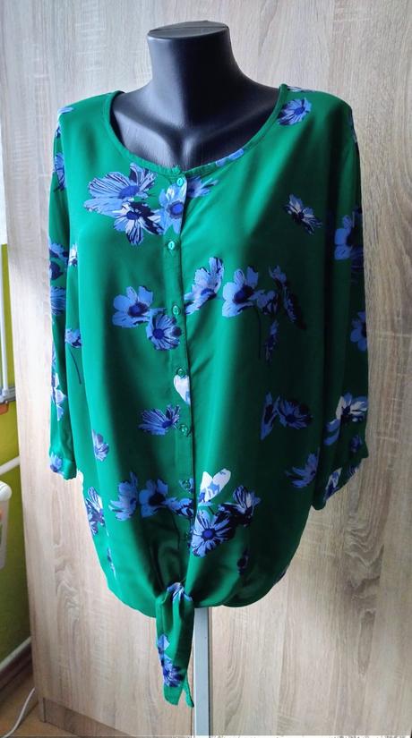 Kvetovaná blúzka, bonprix,50