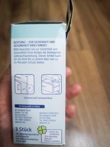 Ochrana-poistka na dvere a zásuvky,