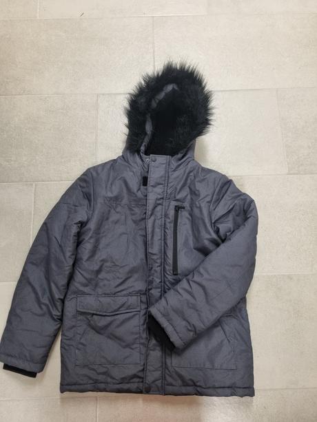 Veľmi teplá zimná parka s kožušinou, primark,158