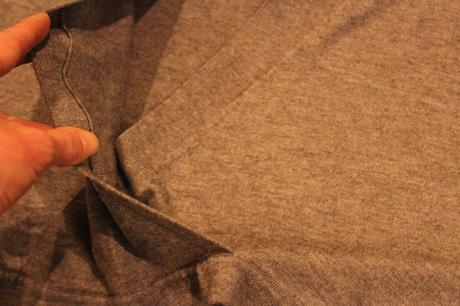 Zaujímavý sveter-pulóver s/m, s