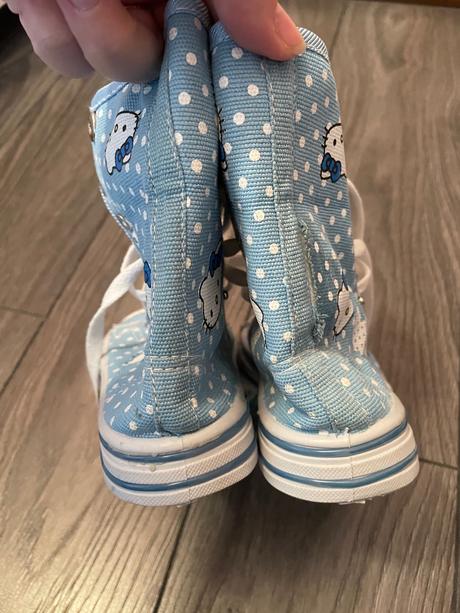 Trendy tenisky hello kitty, 31