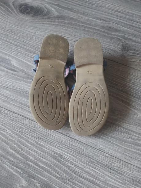 Sandálky, cupcake,29