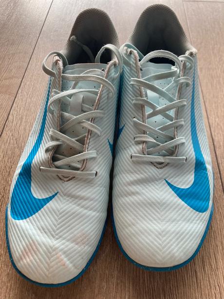 Tarify, nike,39