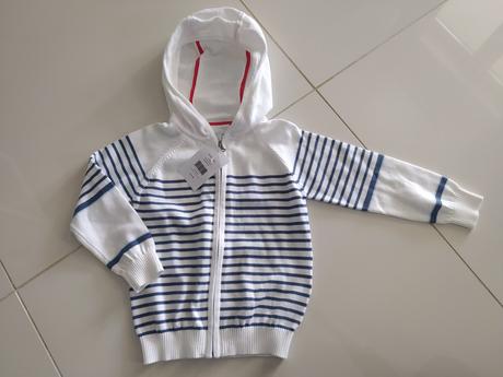 Tenký little white company svetrik 3-4roky, 104