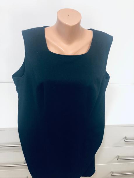Čierne puzdrové šaty b.p.c. selection bonprix, bonprix,48