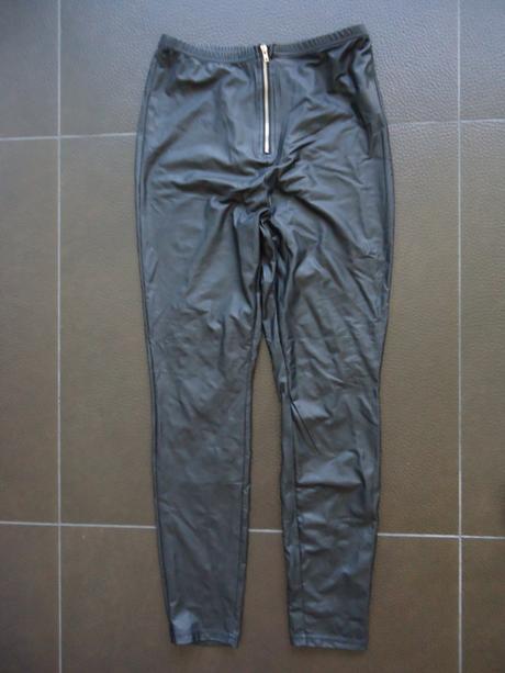 Legíny v matnom vzhľade, s