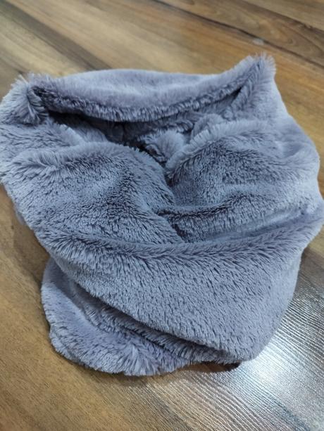 Fialový kožušinový tunel, 