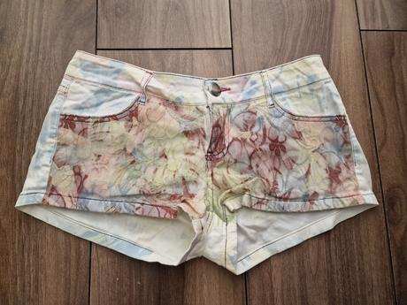 Kratasky, calzedonia,s