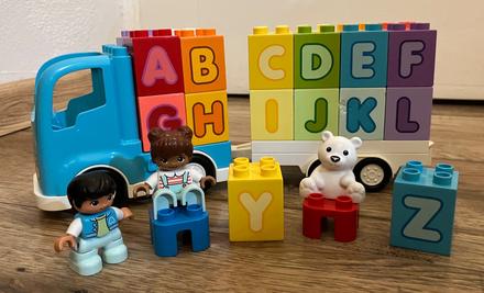 Lego duplo nákladiak s abecedou, 