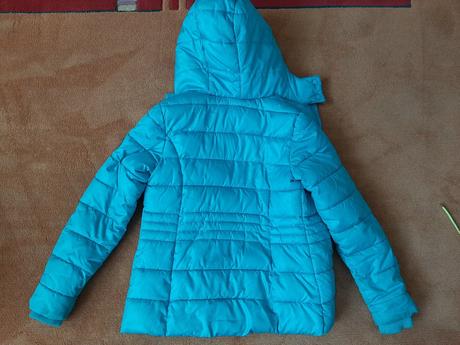 Zimná bunda na 10-12 r., takko,152