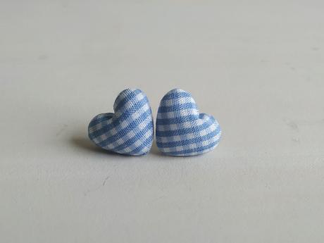Kárované srdiečka na ušká, 