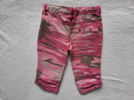 Maskáčové nohavice, 110