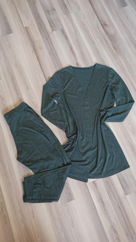 Komplet nohavice+kardigán, s