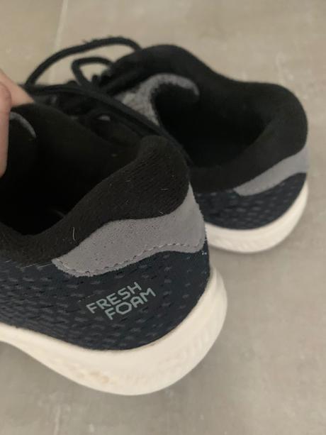 Bezecke tenisky nb so specialnou podrazkou, new balance,31