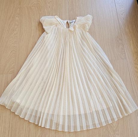 Lahucke letne saty, c&a,140