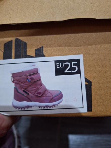 Čižmičky willard, 26