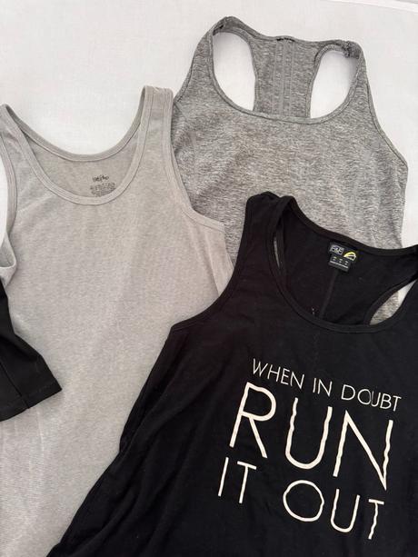 Sportové oblečenie, s