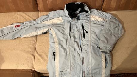 Staršia zajo vetrovka, zajo,m