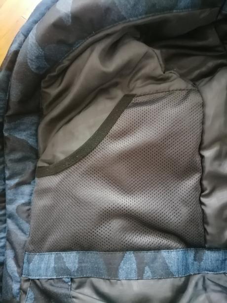 3x oblečená lyžiarska fundango bunda, 140