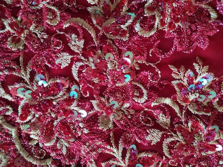 Šaty z látky z indonezie, m