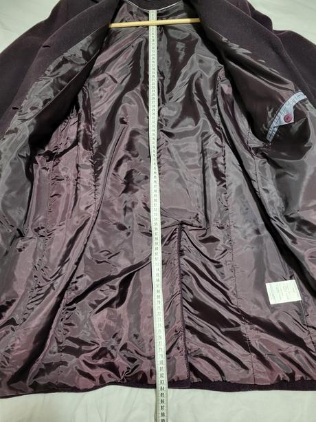 Fialový vlnený kabát, m