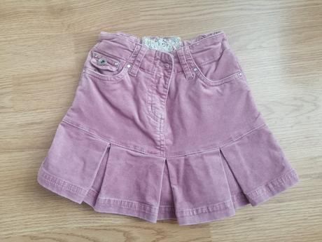 Suknicka next, next,104