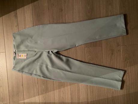 Reserved nohavice, reserved,l