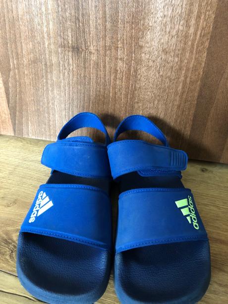 Sandále. adidas, adidas,33