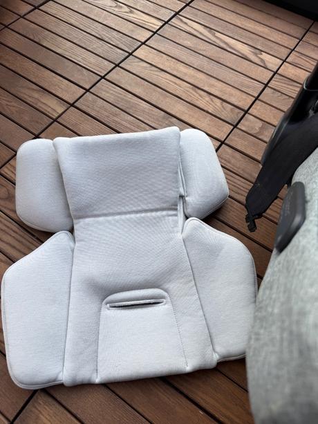 Autosedačka bugaboo turtle air, nuna