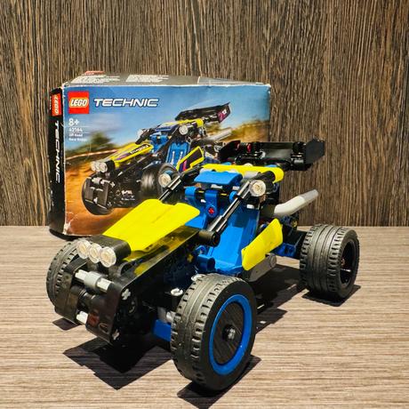 Lego technic 42164 terénna pretekárska bugina, 