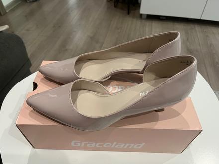 Lodicky, graceland,37